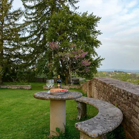 فيلة Al Glicine Di Sant'abondio