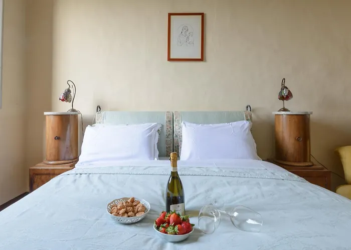 Al Glicine Di Sant'abondio *