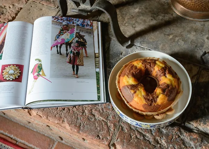 Vila Al Glicine Di Sant'abondio Siena