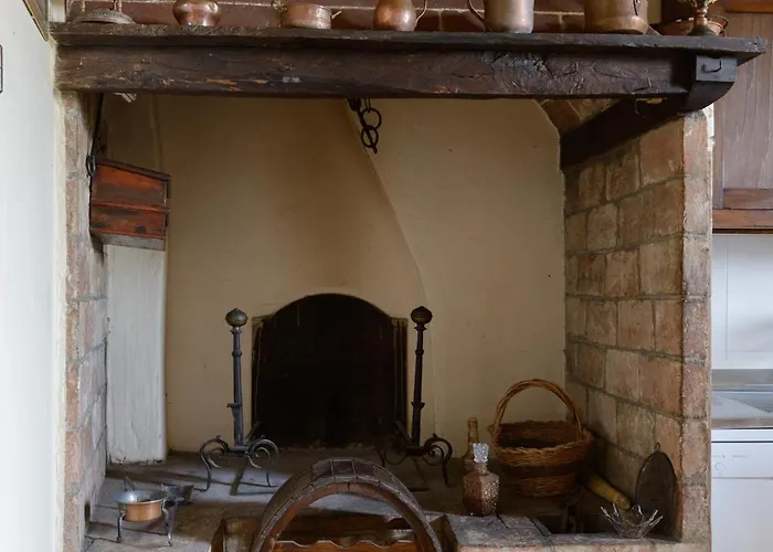 Vila Al Glicine Di Sant'abondio Siena